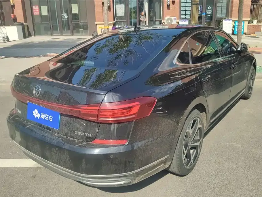 Volkswagen Passat — фото 9