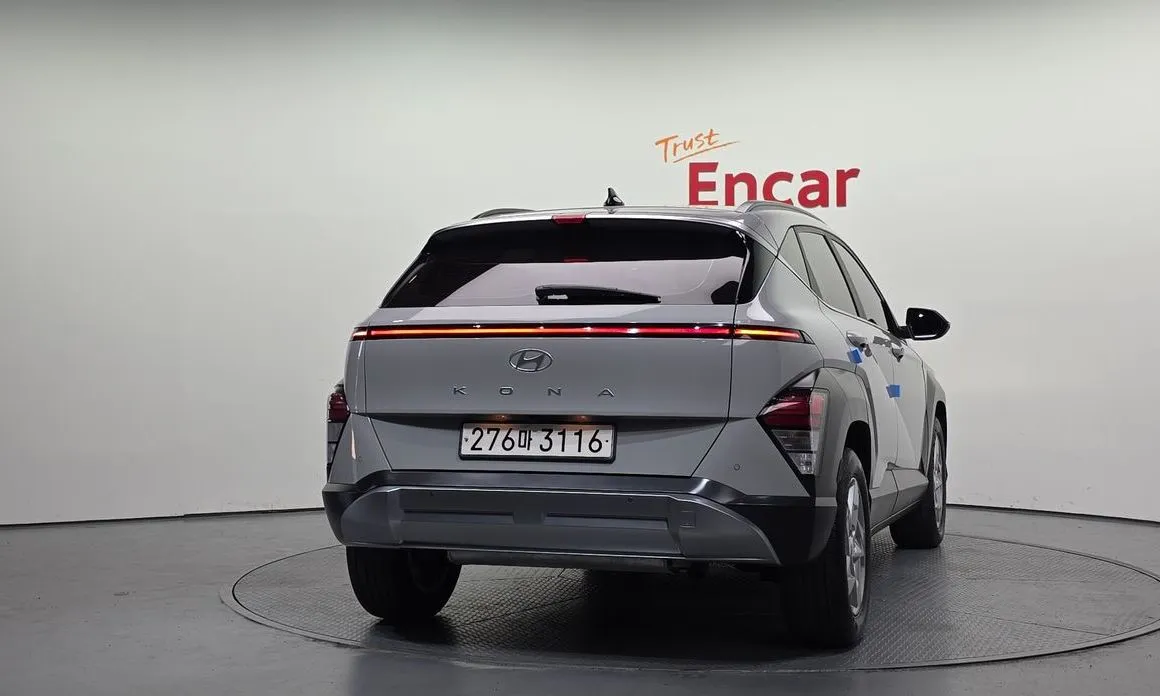 Hyundai Kona 2023 из KR, фото 2