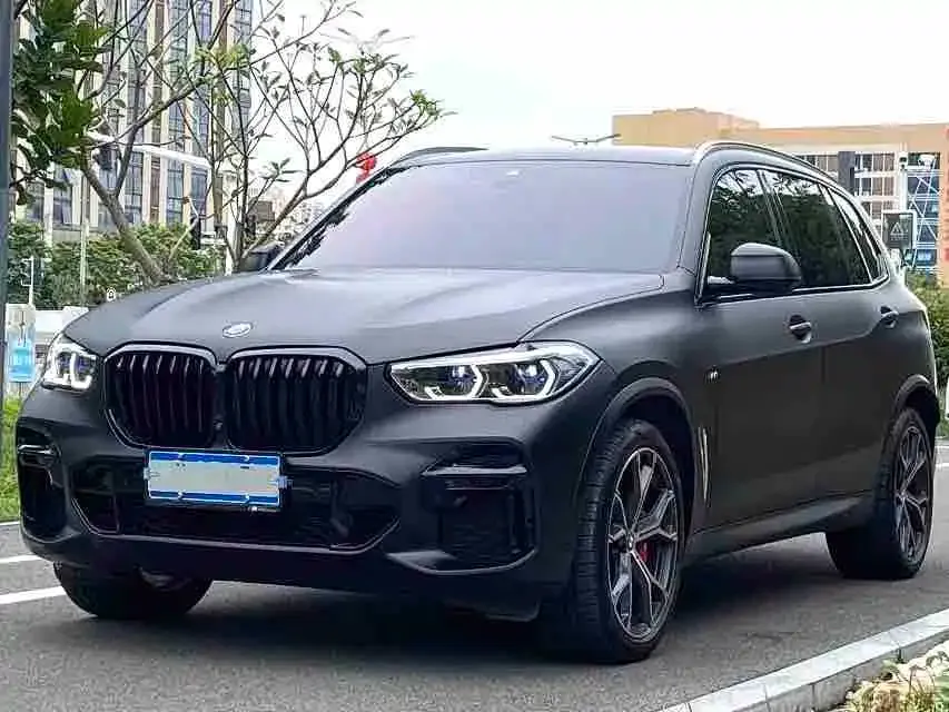 BMW X5 — фото 1