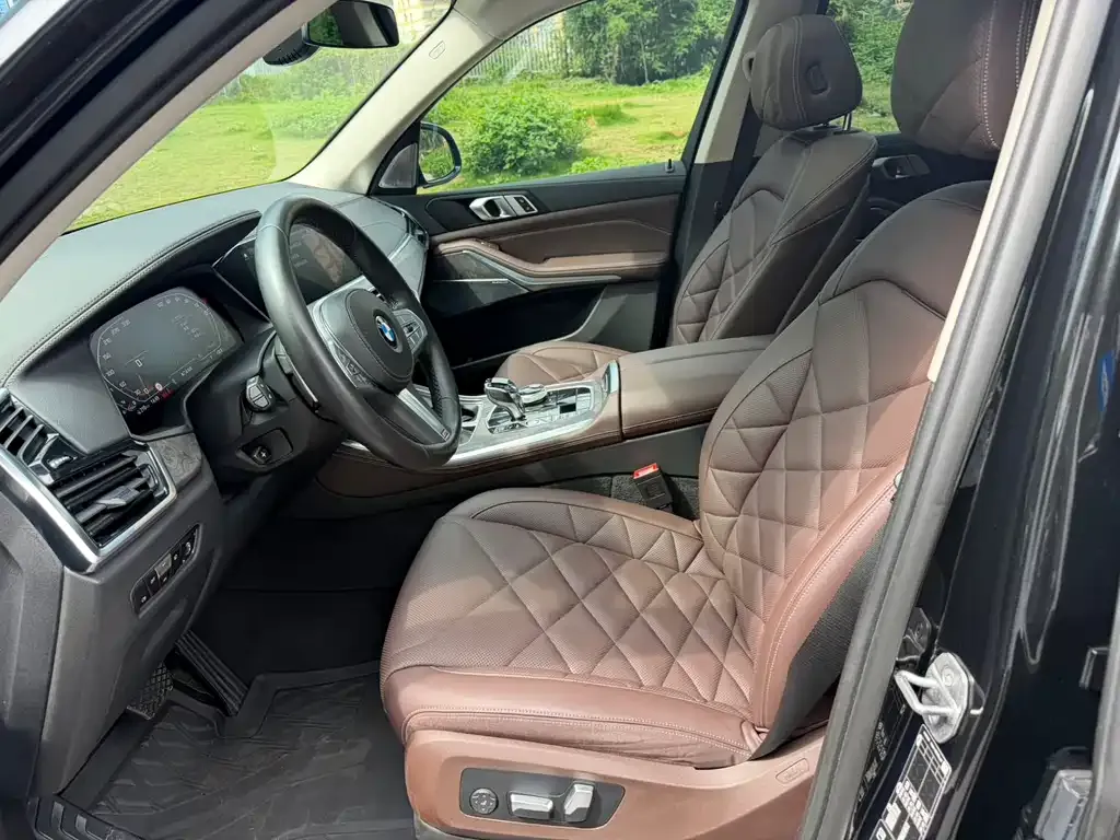 BMW X5 2022 из CN, фото 2