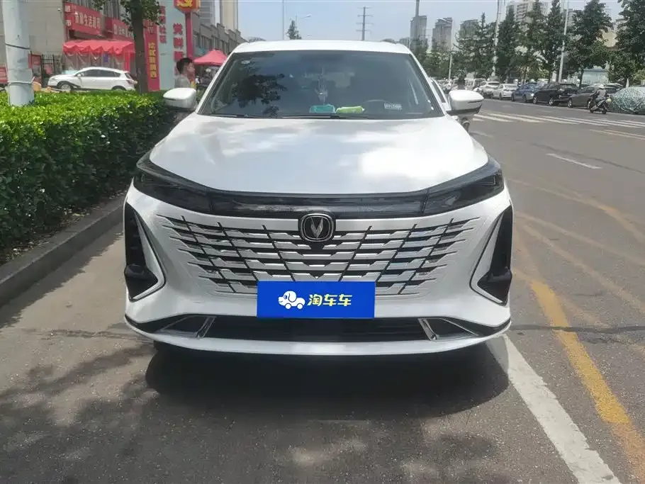 Changan CS75PLUS — фото 4