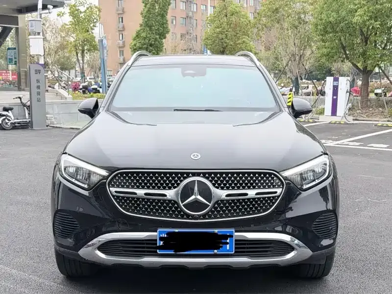 Mercedes-Benz GLC — фото 1