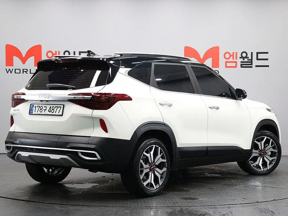 Kia Seltos — фото 4