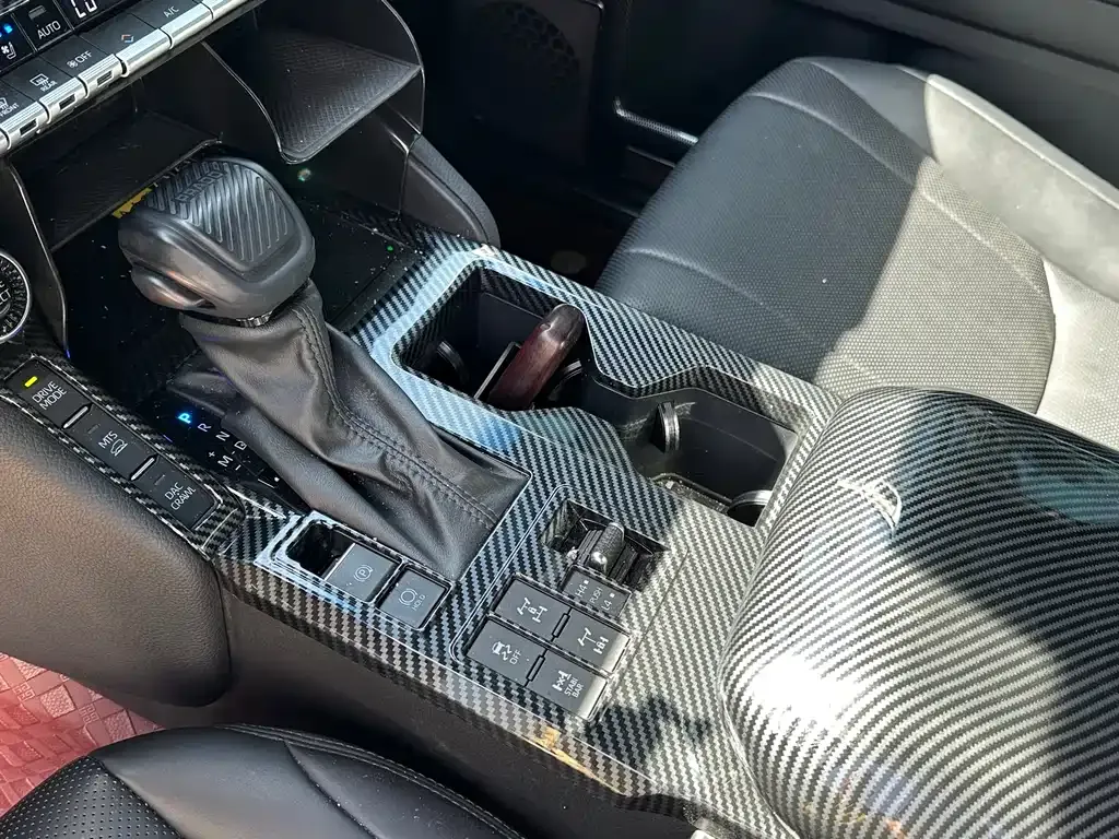 Toyota Prado 2025 из CN, фото 10