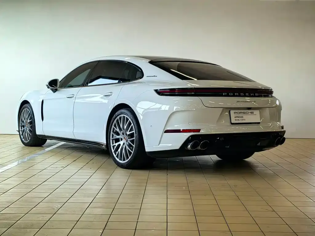 Porsche Panamera — фото 6