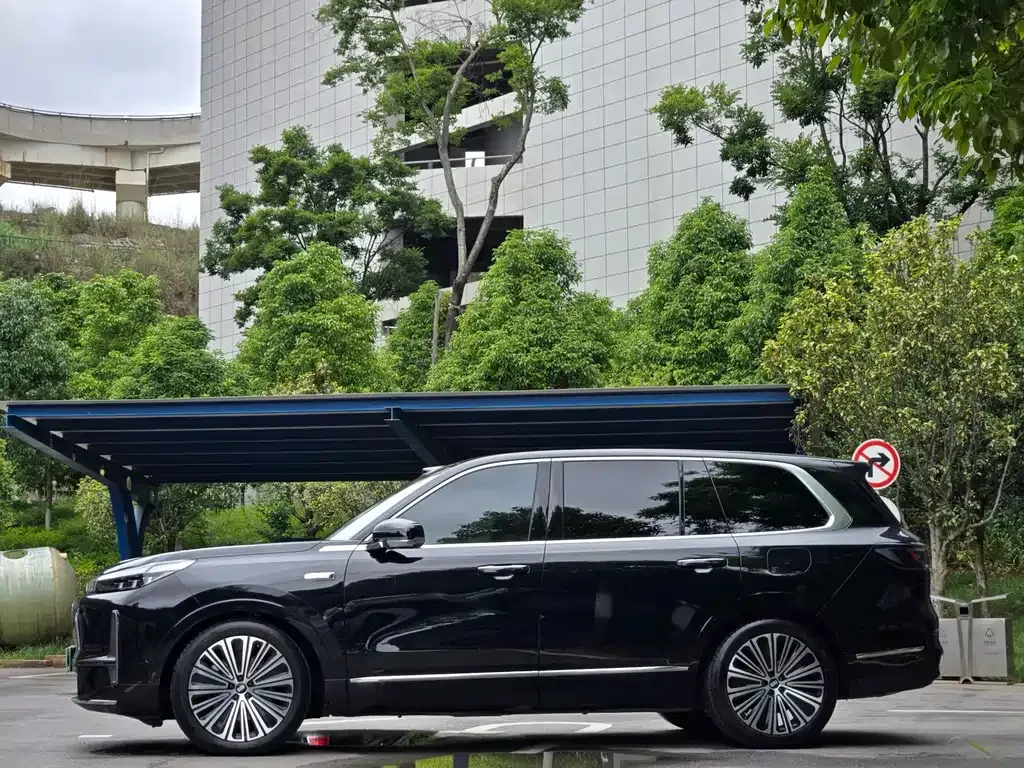 Geely Galaxy M9 — фото 4