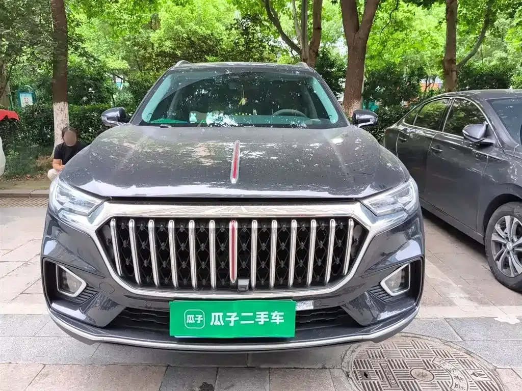Hongqi HS5 — фото 6