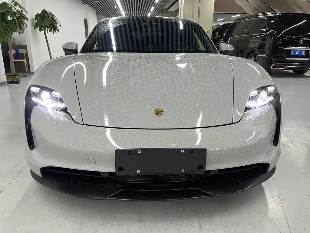 Porsche Taycan 2023 из CN, фото 10