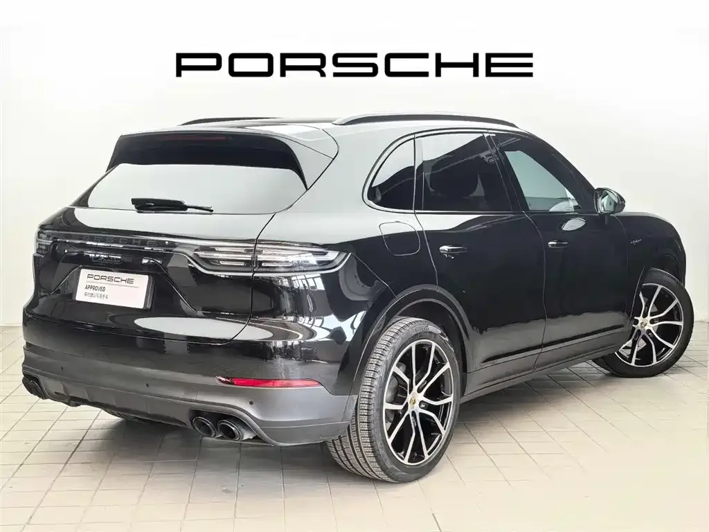 Porsche Cayenne Hybrid — фото 7