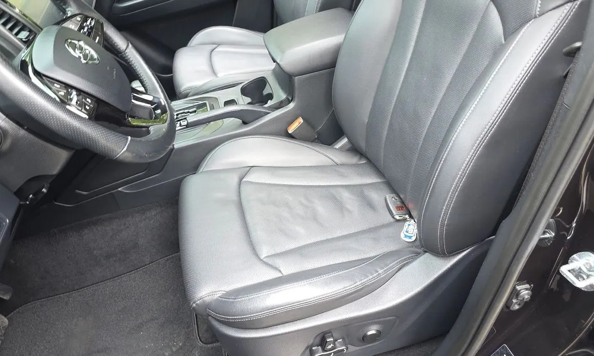 KG Mobility (Ssangyong) Rexton 2021 из KR, фото 8