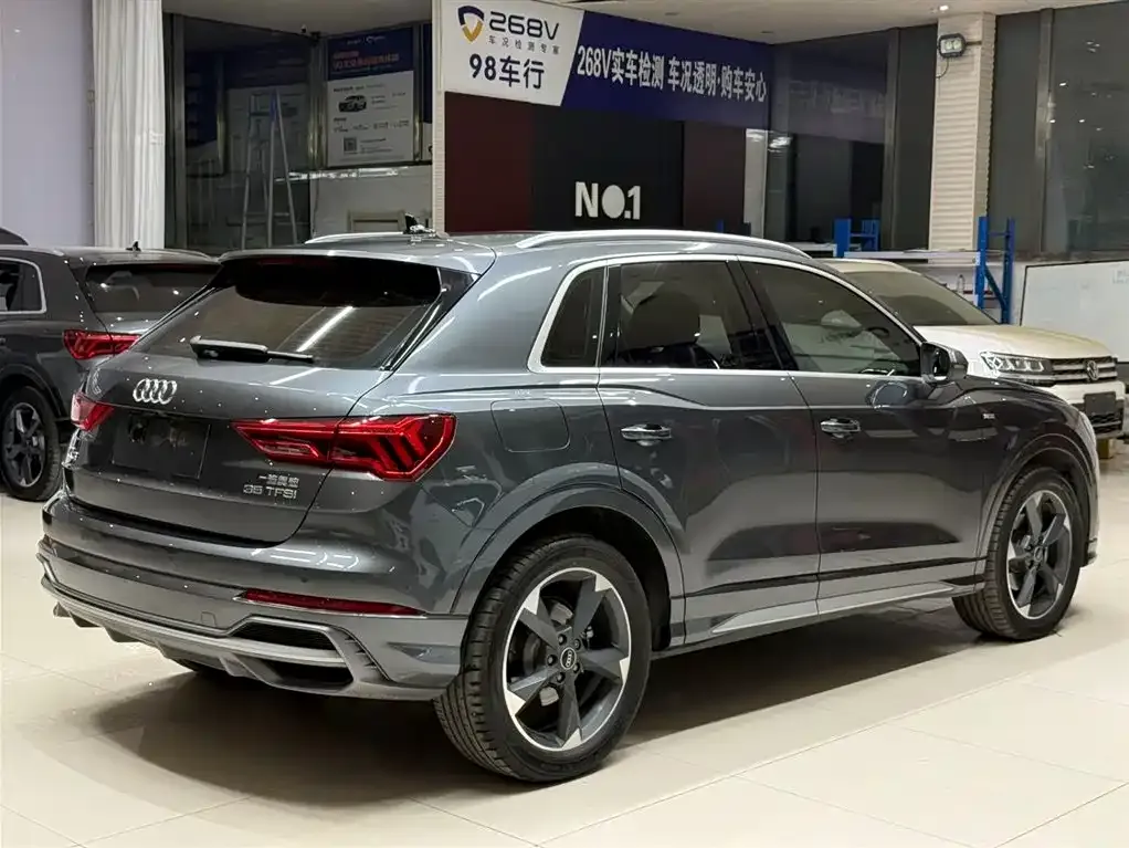 Audi Q3 — фото 5