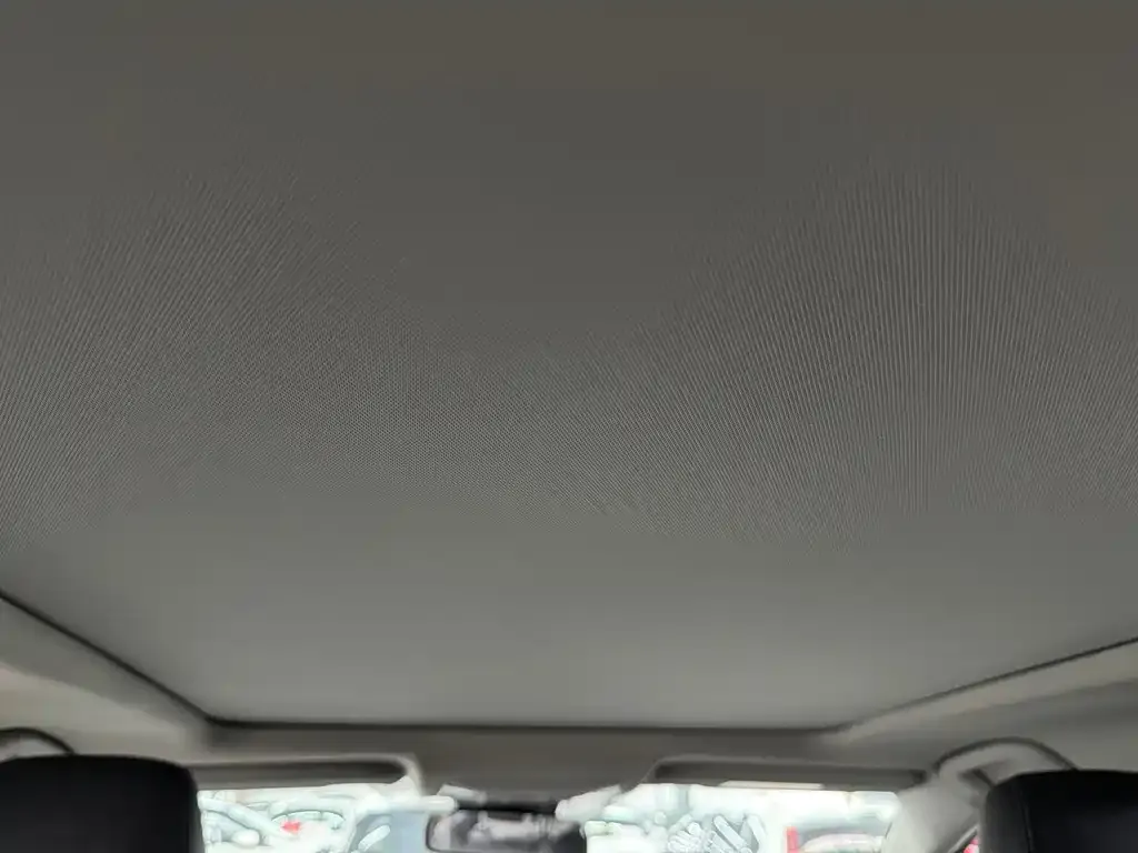 Toyota RAV4 — фото 2