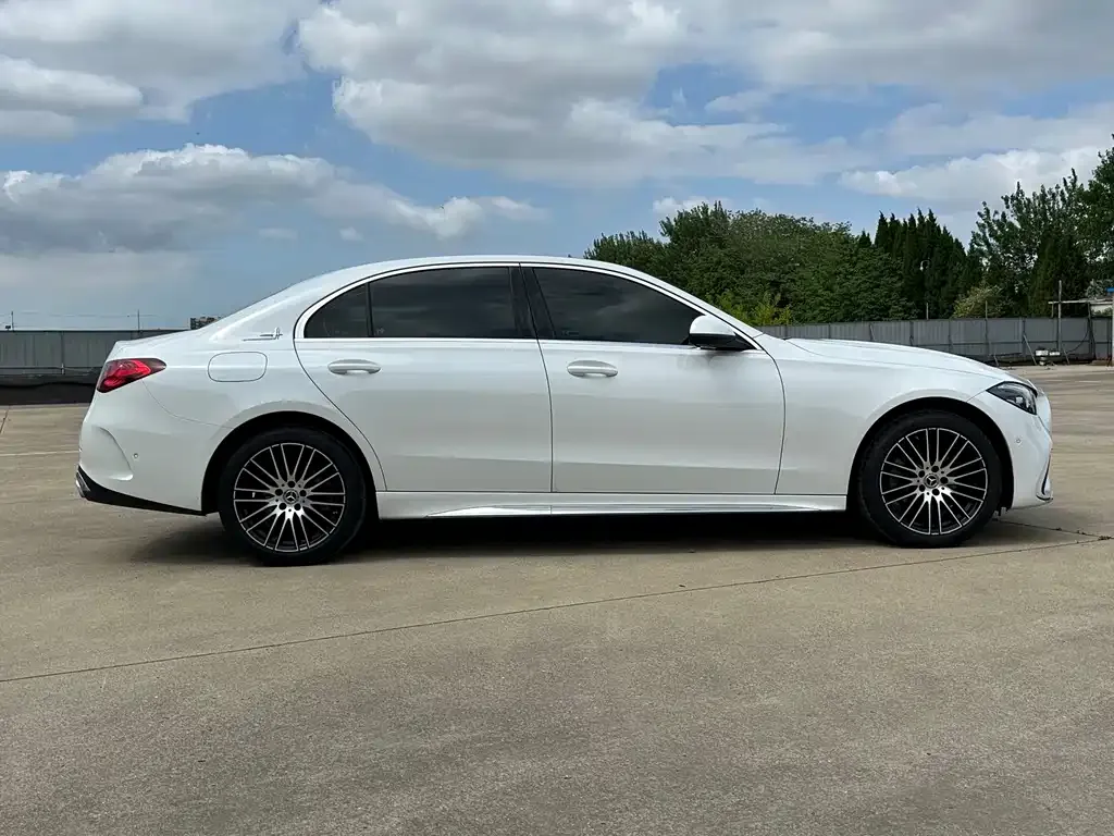 Mercedes-Benz C-Class — фото 3