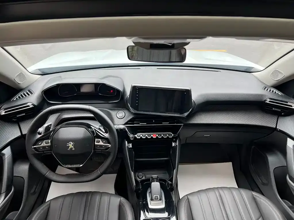 Peugeot 2008 2023 из CN, фото 3
