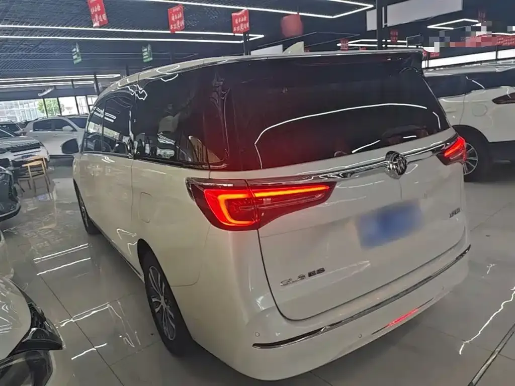 Buick GL8 2024 из CN, фото 7