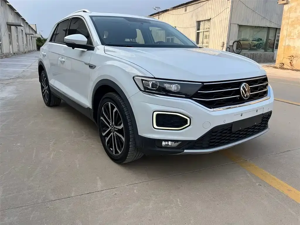 Volkswagen T-Roc — фото 5