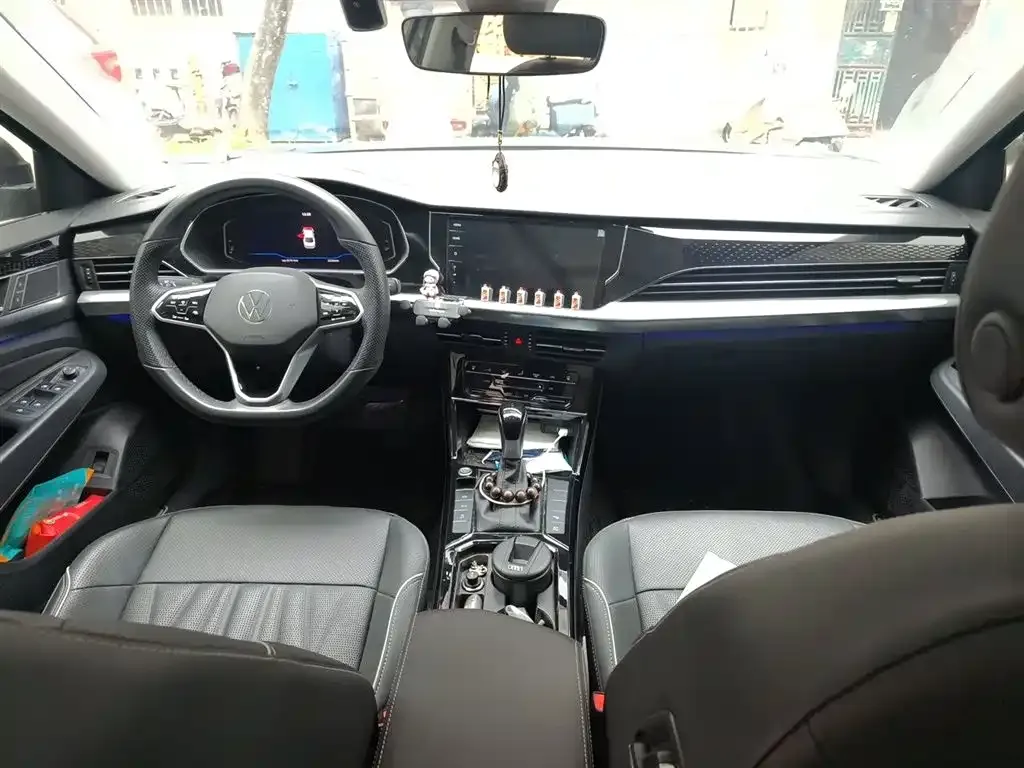 Volkswagen Passat — фото 9