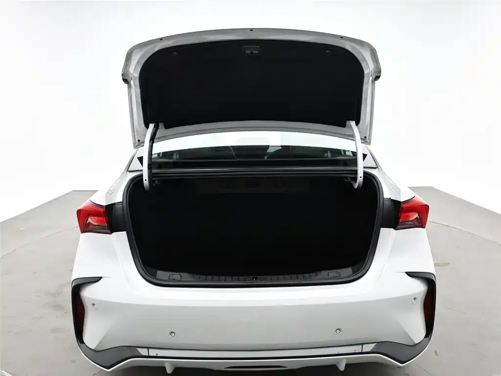 Buick Verano 2024 из CN, фото 2