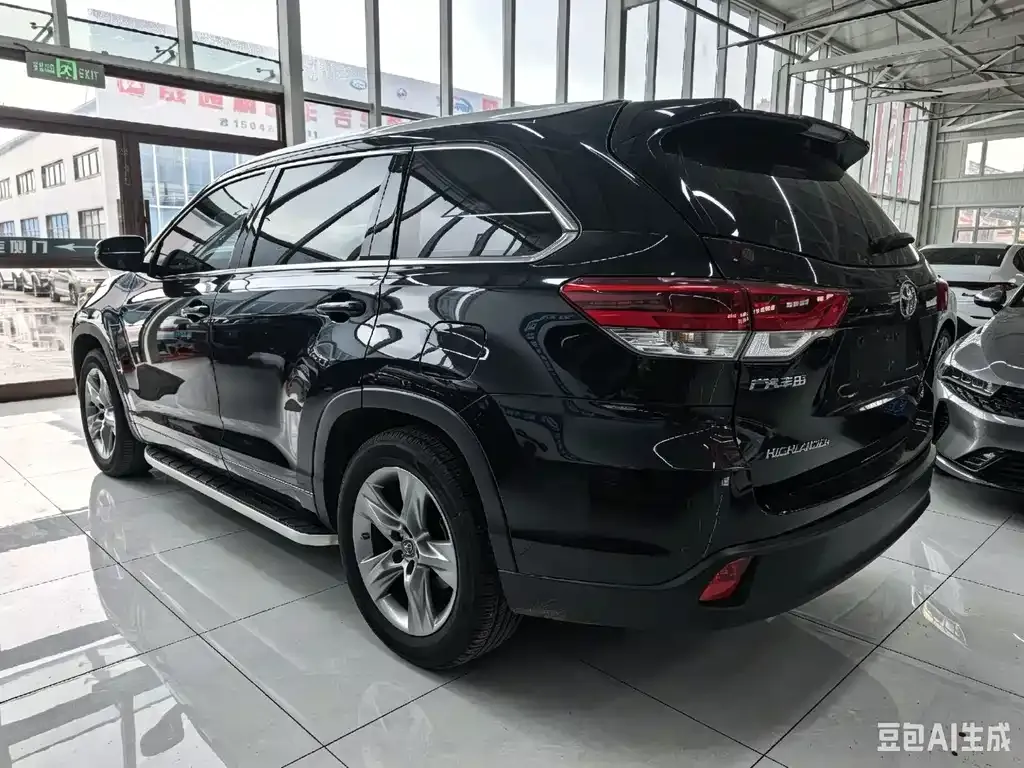 Toyota Highlander 2021 из CN, фото 6