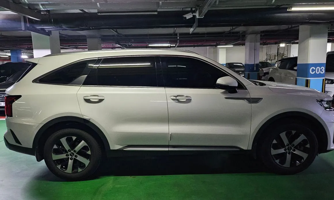 Kia Sorento 2023 из KR, фото 4