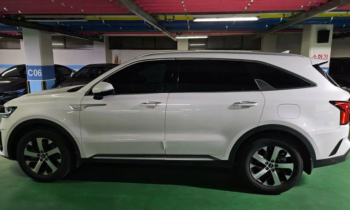 Kia Sorento 2023 из KR, фото 7