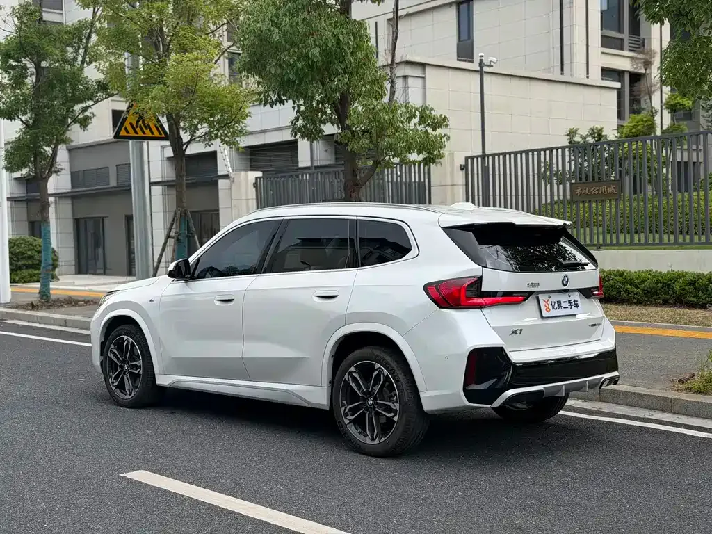 BMW X1 2024 из CN, фото 9