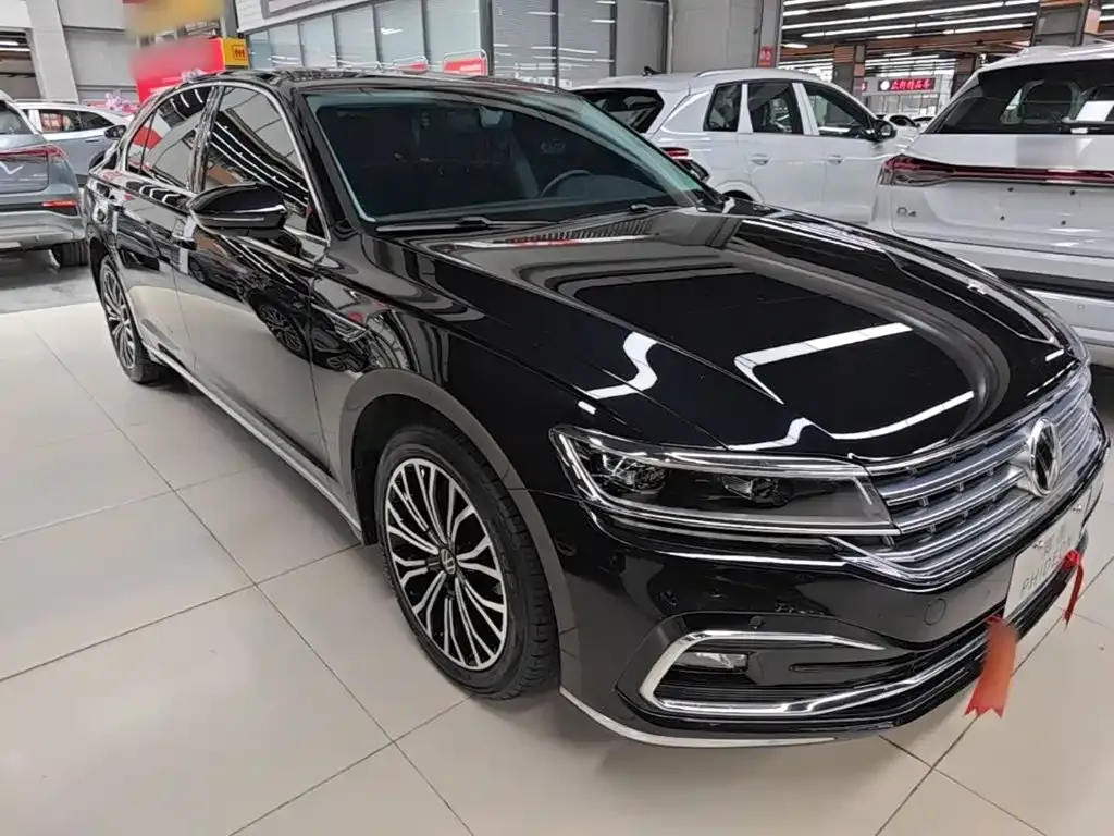 Volkswagen Phideon 2023 из CN, фото 2