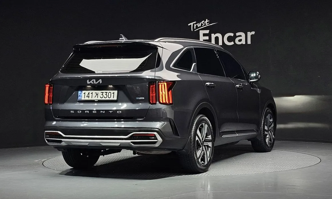 Kia Sorento — фото 3