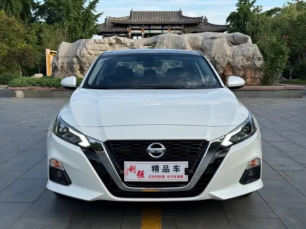 Nissan Teana — фото 3