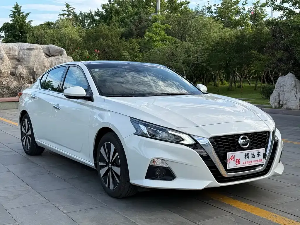 Nissan Teana — фото 4