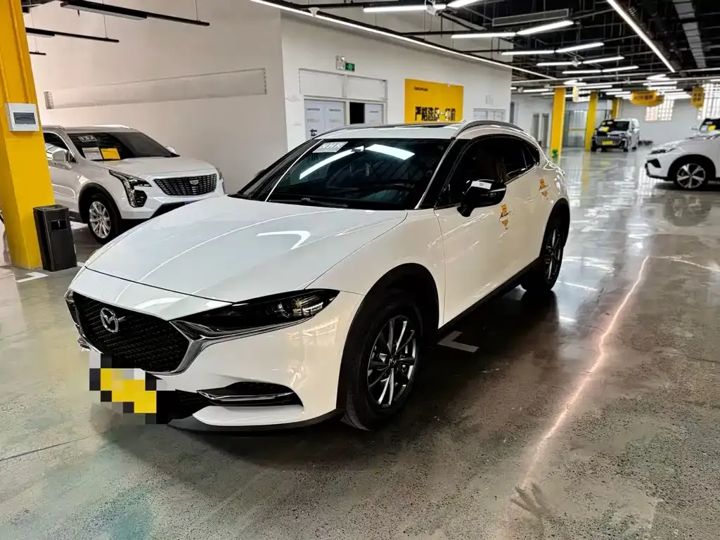 Mazda CX-4 — фото 1