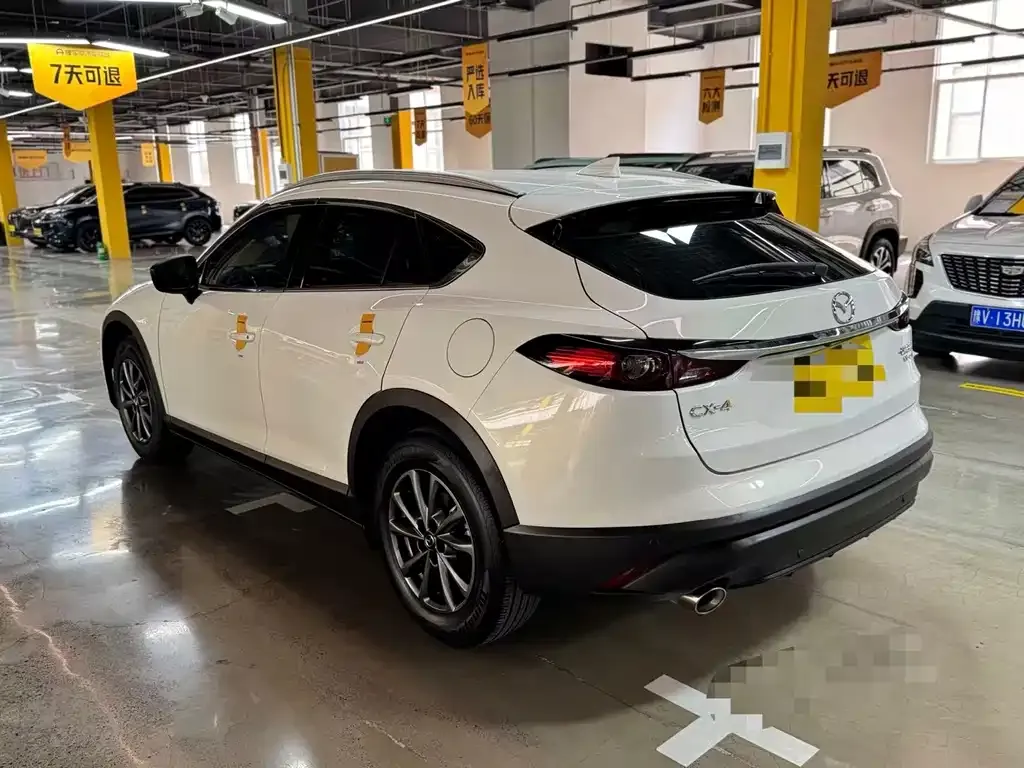 Mazda CX-4 — фото 7