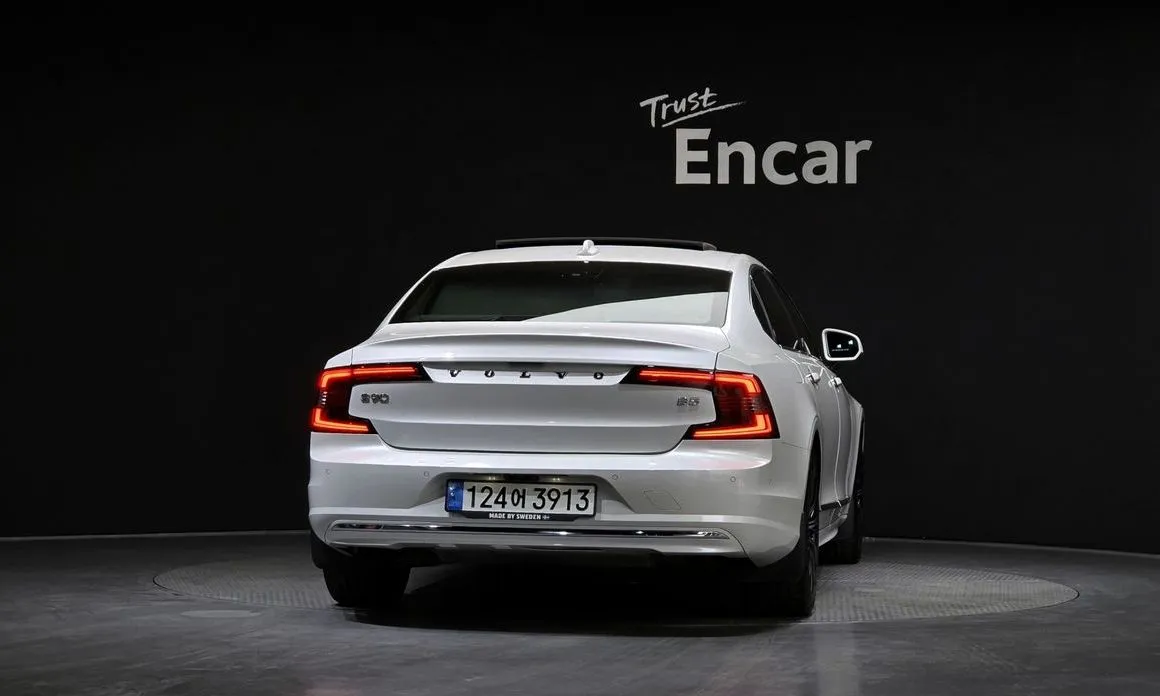Volvo S90 2021 из KR, фото 3
