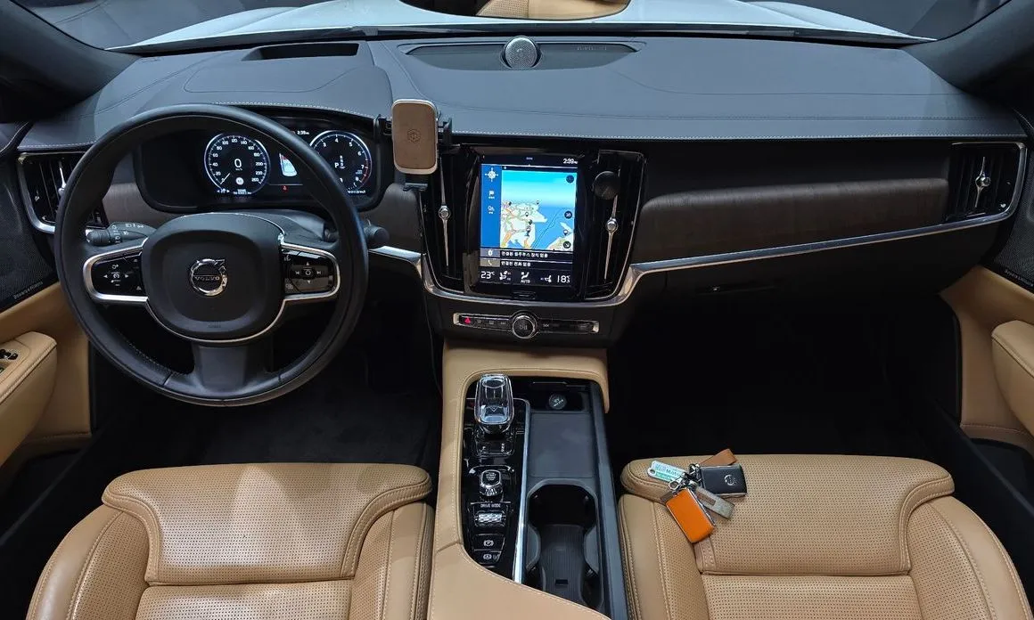 Volvo S90 2021 из KR, фото 7