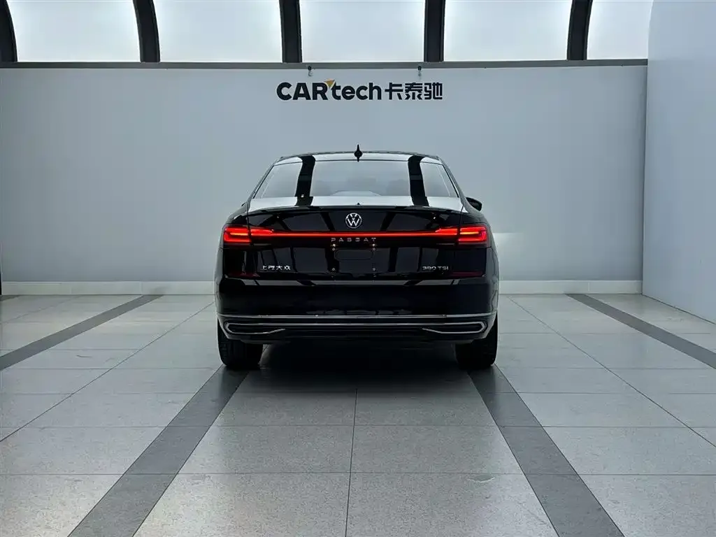 Volkswagen Passat — фото 2
