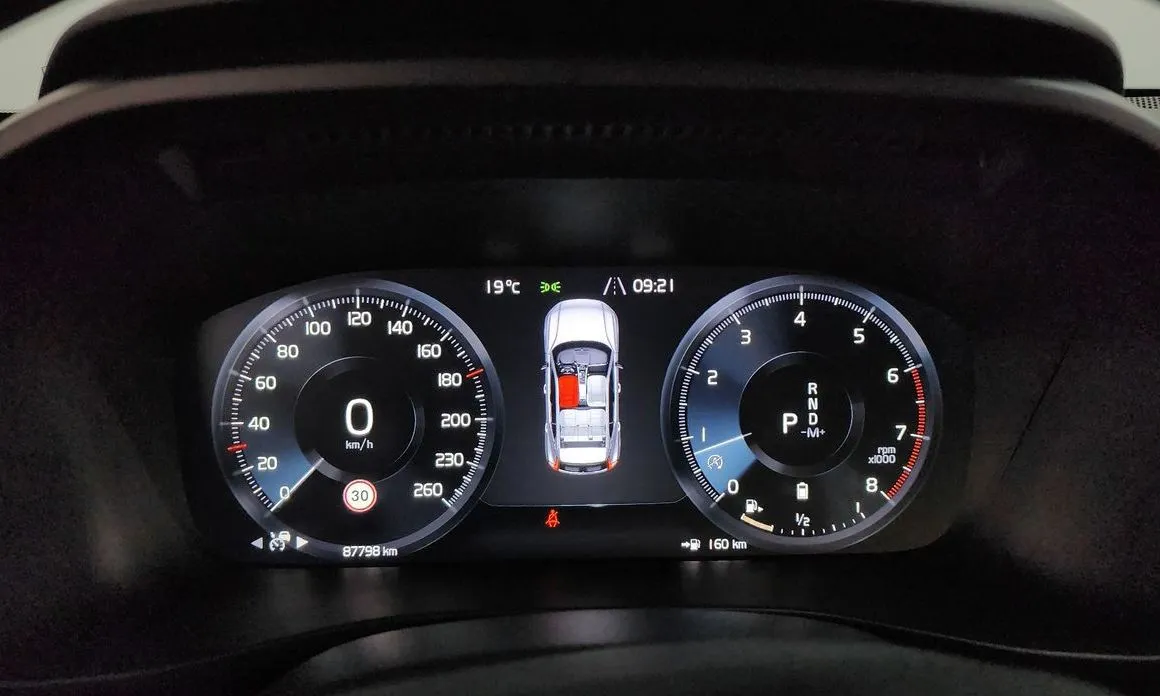 Volvo XC40 2021 из KR, фото 5