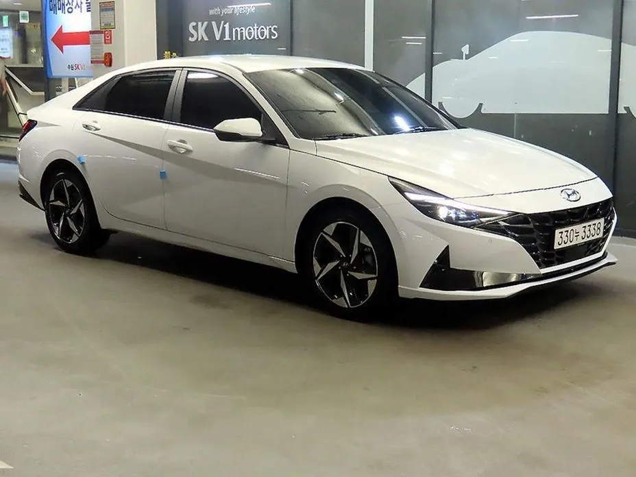 Hyundai AVANTE 2021 из KR, фото 1