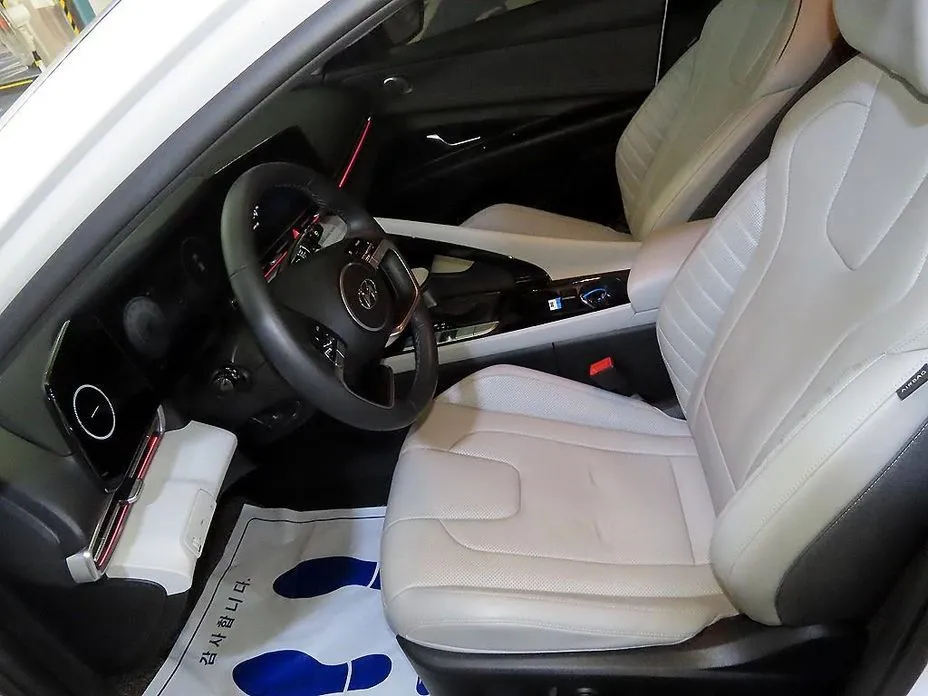 Hyundai AVANTE 2021 из KR, фото 4