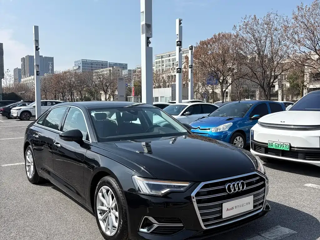 Audi A6L — фото 10