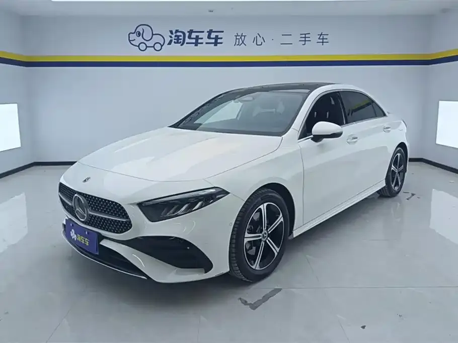 Mercedes-Benz A-Class — фото 1