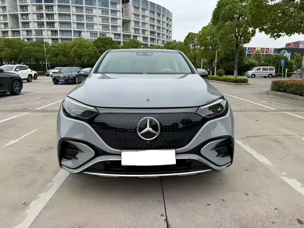 Mercedes-Benz EQE SUV 2024 из CN, фото 9
