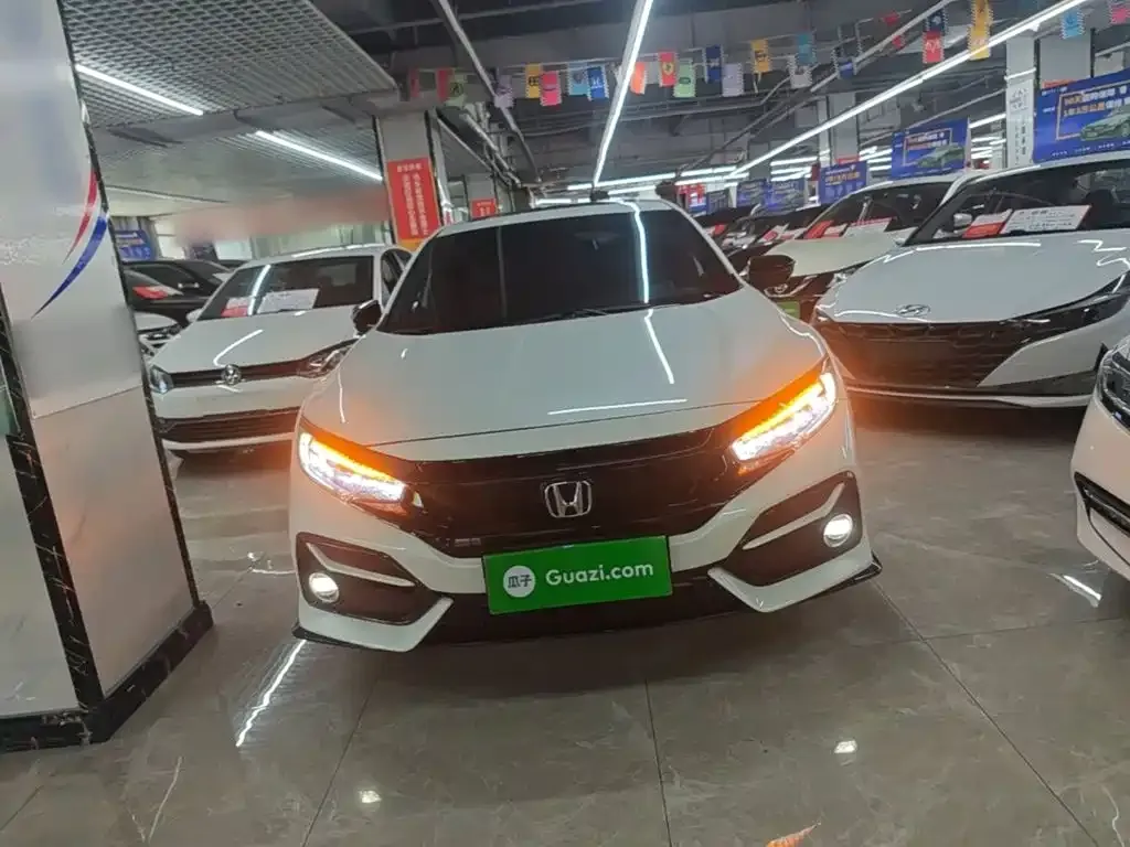 Honda Civic — фото 7