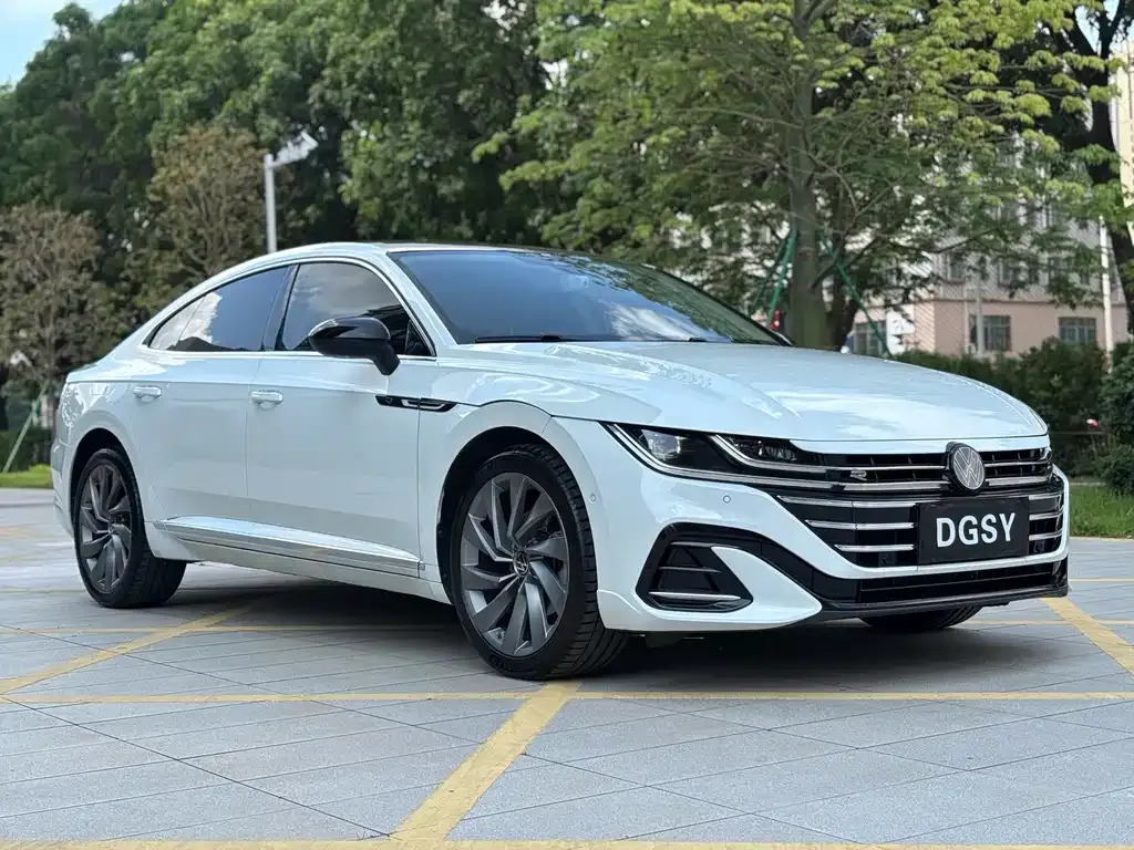 Volkswagen CC — фото 8