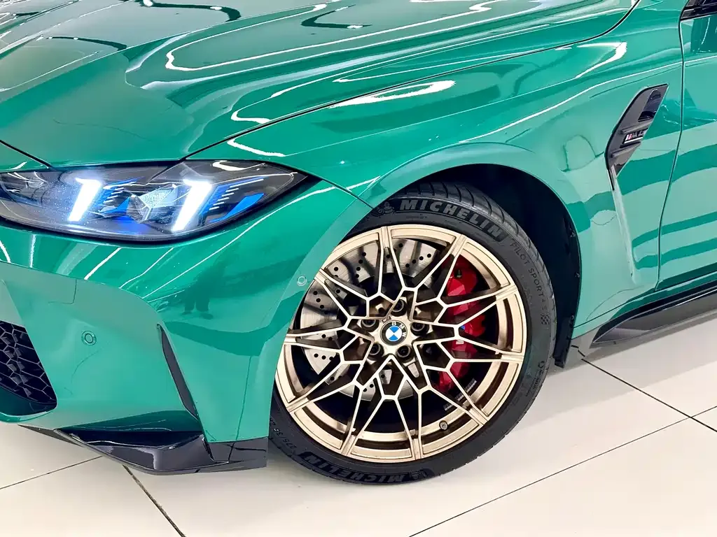 BMW M4 — фото 3
