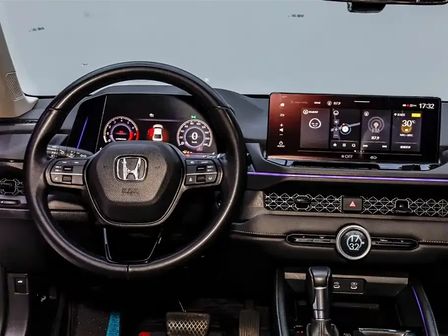 Honda Accord — фото 6