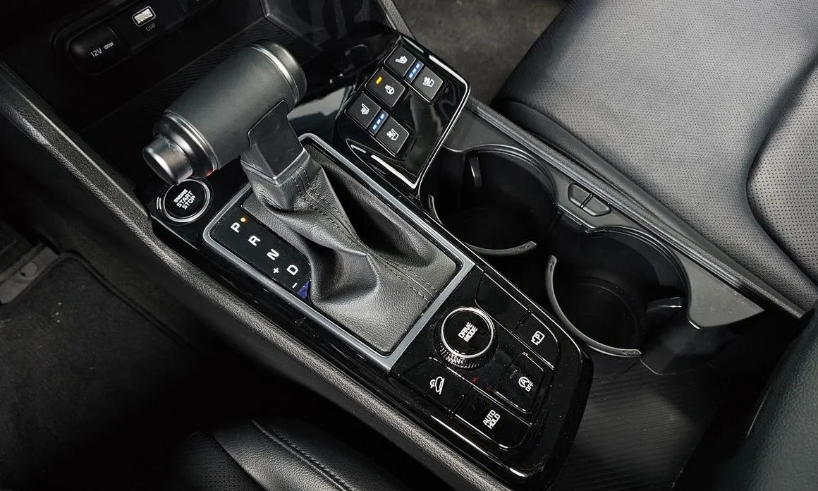 Kia Sportage — фото 6