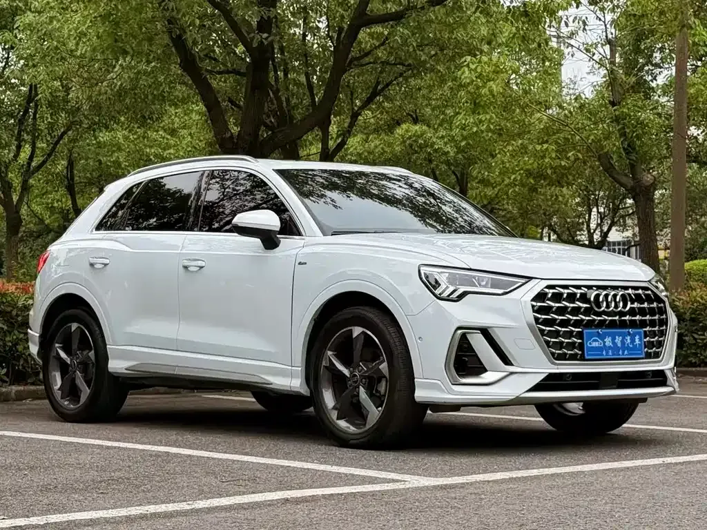 Audi Q3 2024 из CN, фото 10