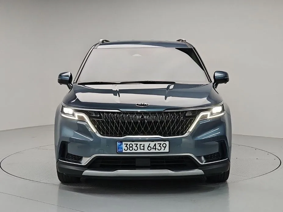 Kia Carnival 2021 из KR, фото 2