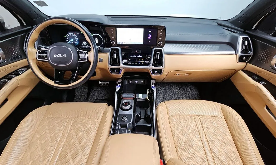 Kia Sorento — фото 8