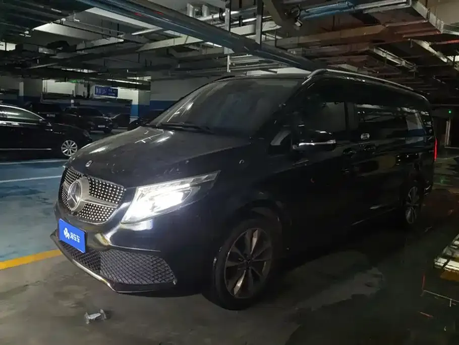 Mercedes-Benz V-Class